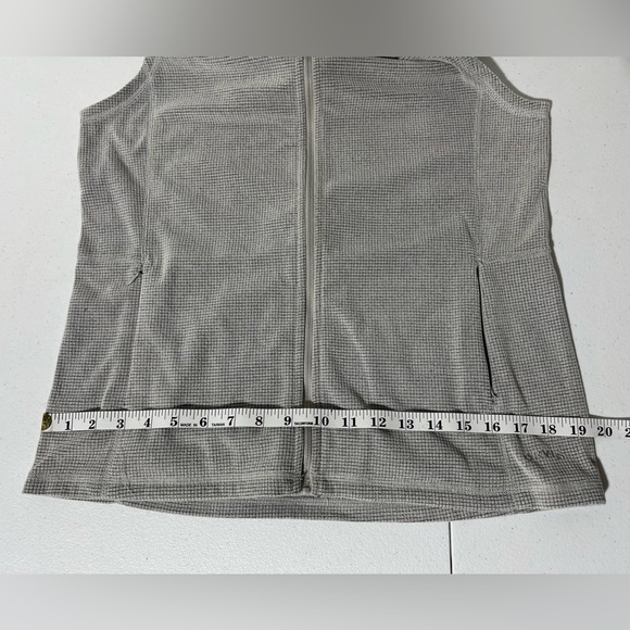 Orvis Stretch Fleece Full Zip Vest Women’s Small Gray Gingham Active Fit B1 - Picture 10 of 11